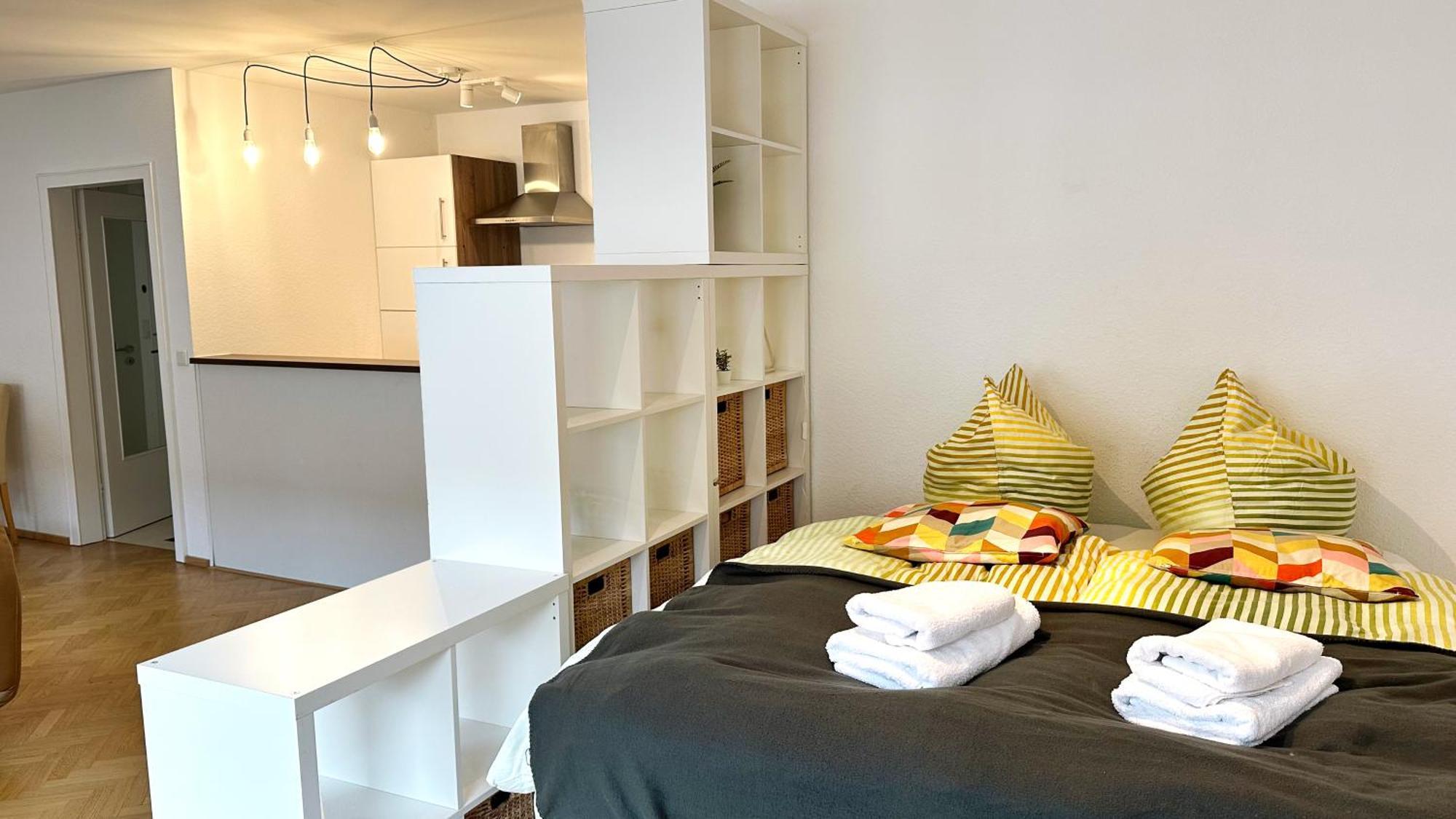 New - Cozy Apartment,Kitchen,Netflix And More Essen Bagian luar foto