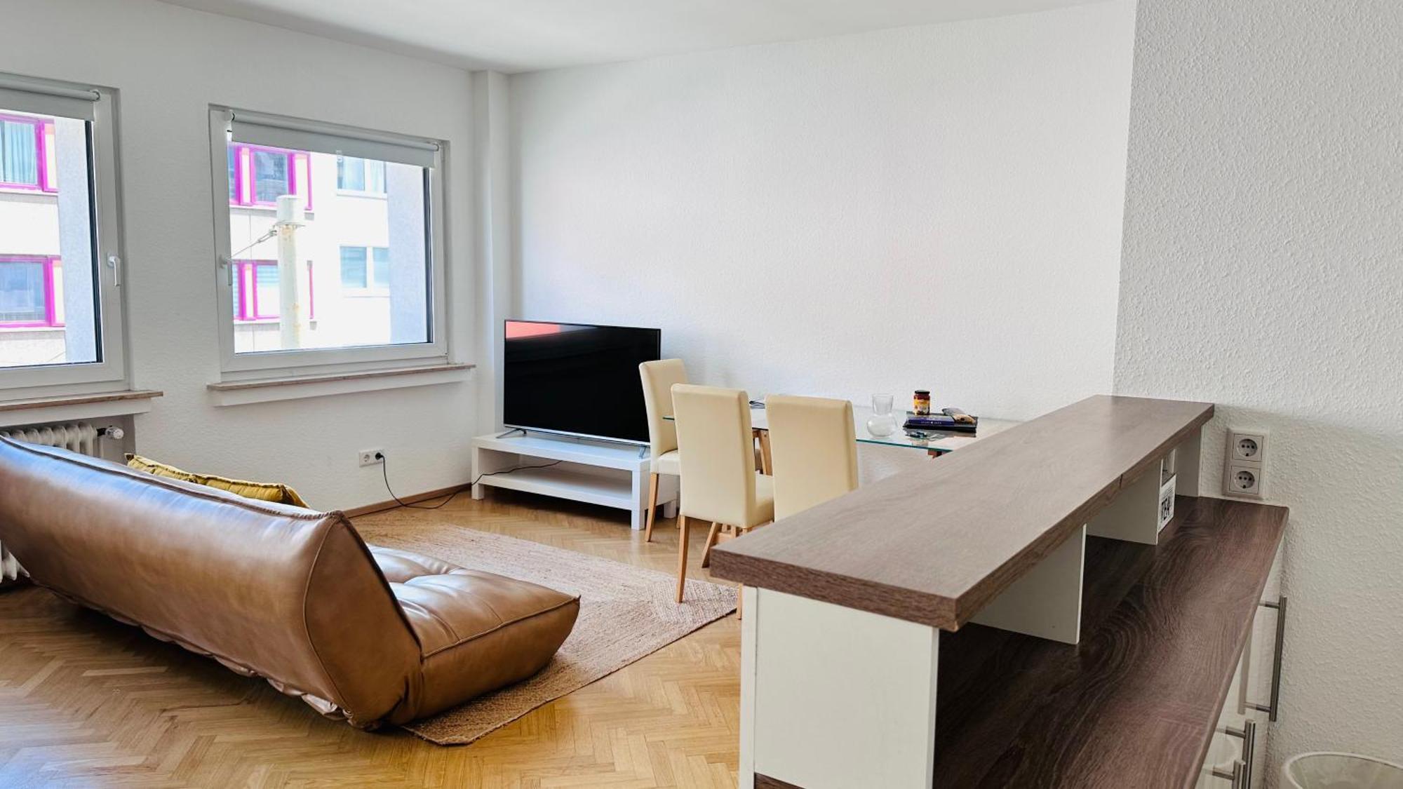 New - Cozy Apartment,Kitchen,Netflix And More Essen Bagian luar foto