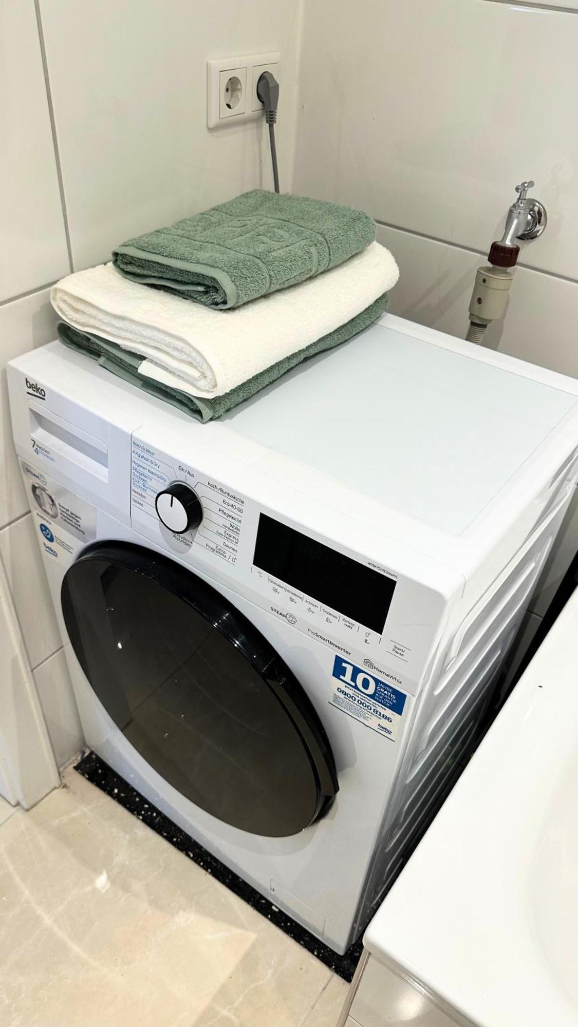 New - Cozy Apartment,Kitchen,Netflix And More Essen Bagian luar foto